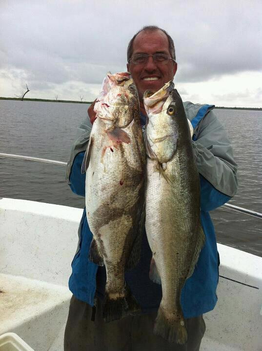 Shoreline Charter - Louisiana Fishing Charters - Southern Louisiana  Saltwater Fishing Charters for Speckled Trout and Redfish